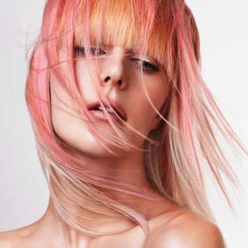 Corte de pelo y peinado Fibra tricolor rosa