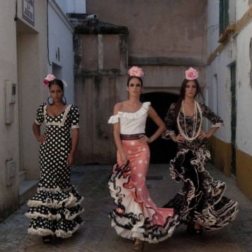 Ideas Trajes de Flamenca y Recogidos Pedroche Gitana